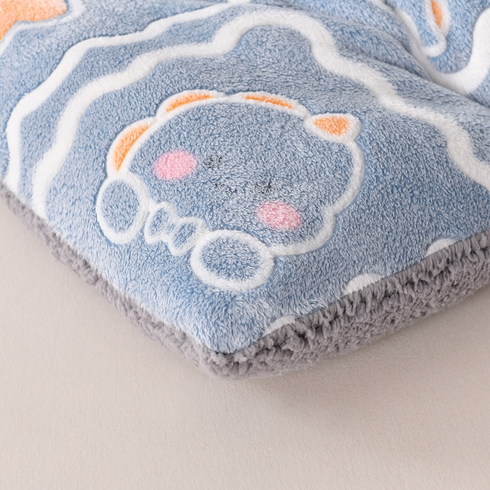 91家纺网 家纺一手货源 找家纺 春雨家居 2025新款AB版雪花绒羊羔绒冬被被子被芯 恐龙宝贝