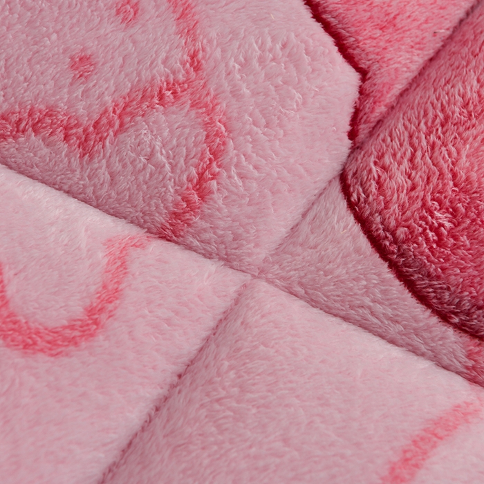 91家纺网 家纺一手货源 找家纺 春雨家居 2025新款AB版雪花绒羊羔绒冬被被子被芯 草莓小熊