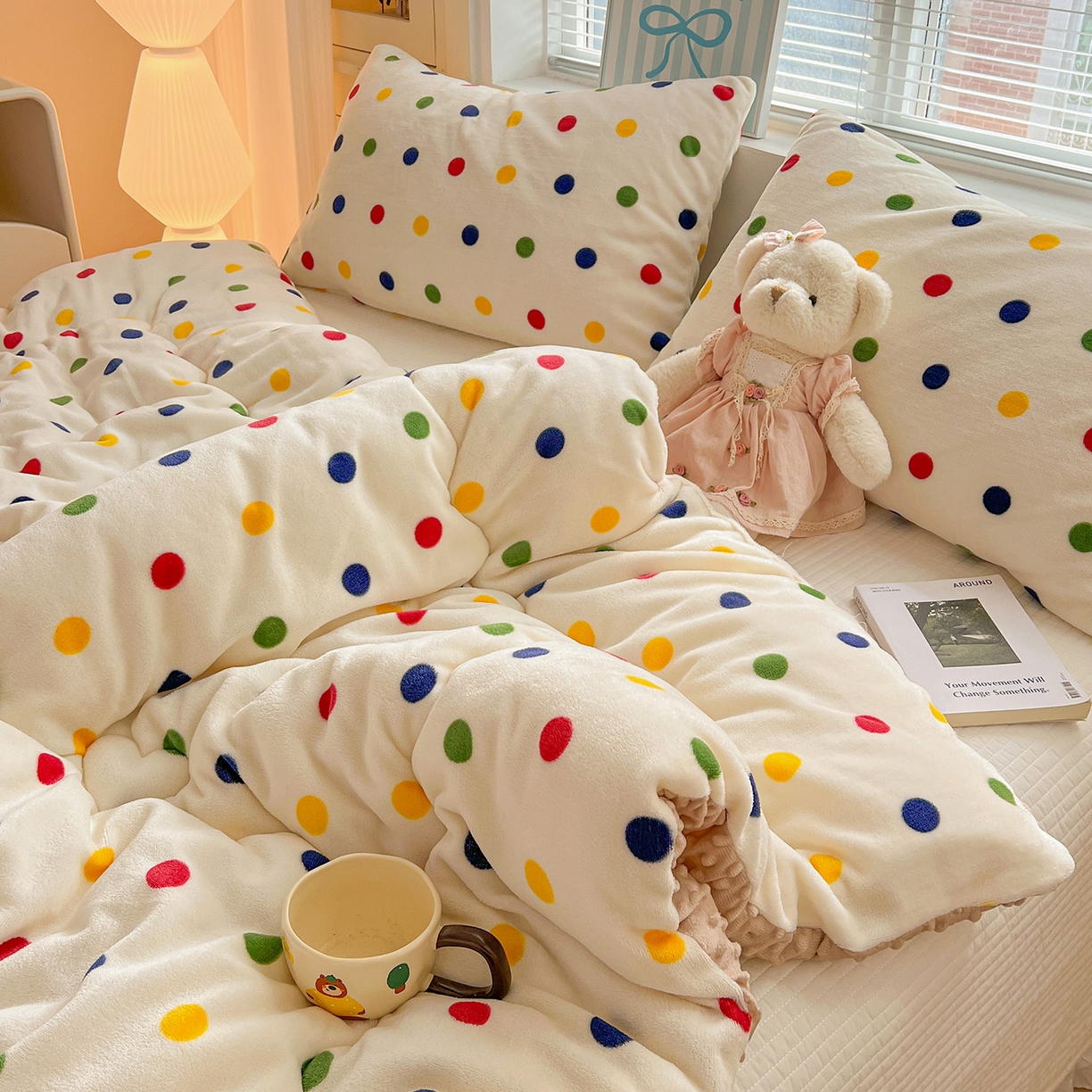 91家纺网 家纺一手货源 找家纺 （总）Mata蔓塔家 2025新款高克重印花牛奶绒软绵绵豆豆被春秋冬被被子被芯（提供买家秀）