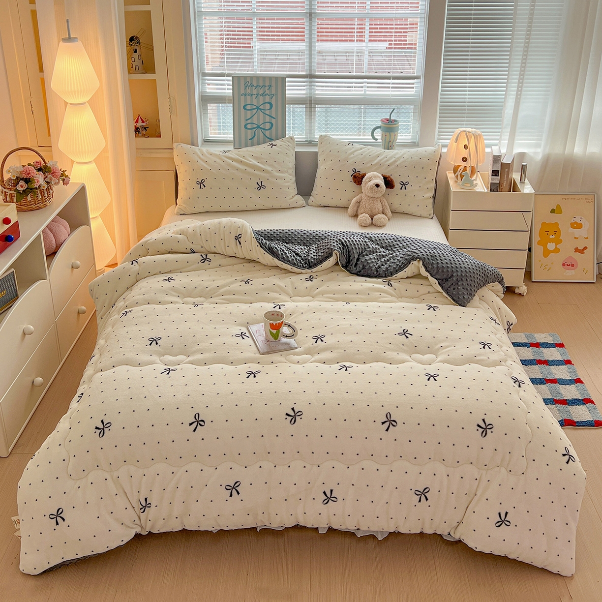 91家纺网 家纺一手货源 找家纺 Mata蔓塔家 2025新款高克重印花牛奶绒软绵绵豆豆被春秋冬被被子被芯 蝴蝶点点心（提供买家秀）