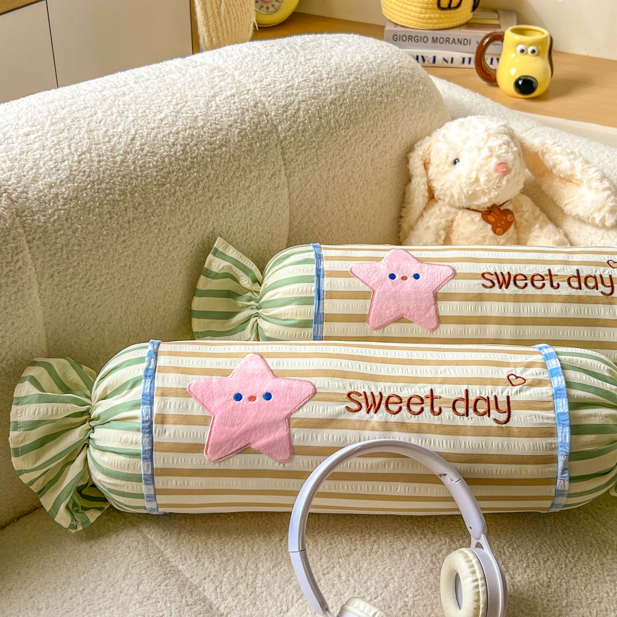 91家纺网 家纺一手货源 找家纺 希诺家居 2025新款ins奶油风奶糖枕糖果枕头枕芯 黄条纹星星