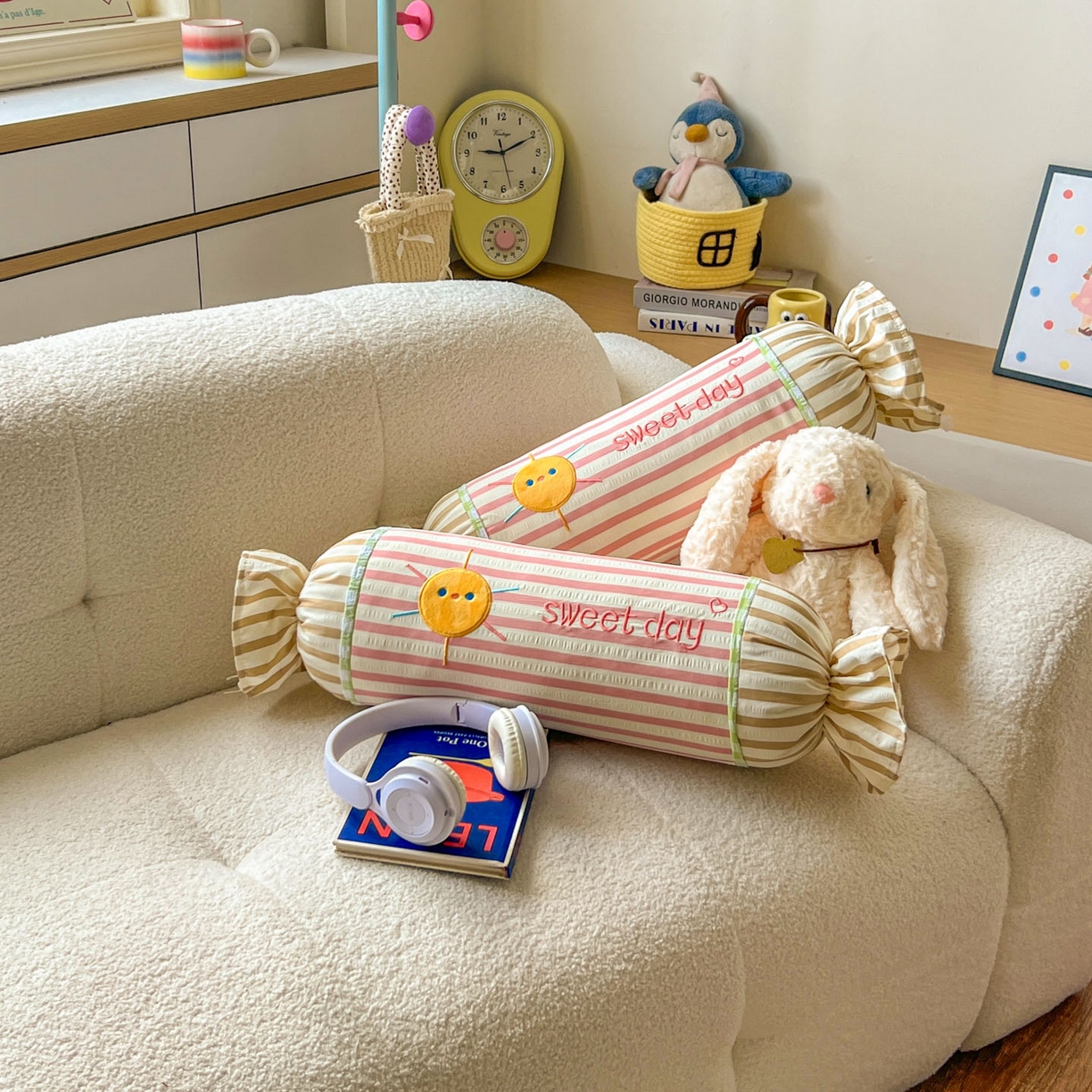 91家纺网 家纺一手货源 找家纺 希诺家居 2025新款ins奶油风奶糖枕糖果枕头枕芯 粉条纹太阳