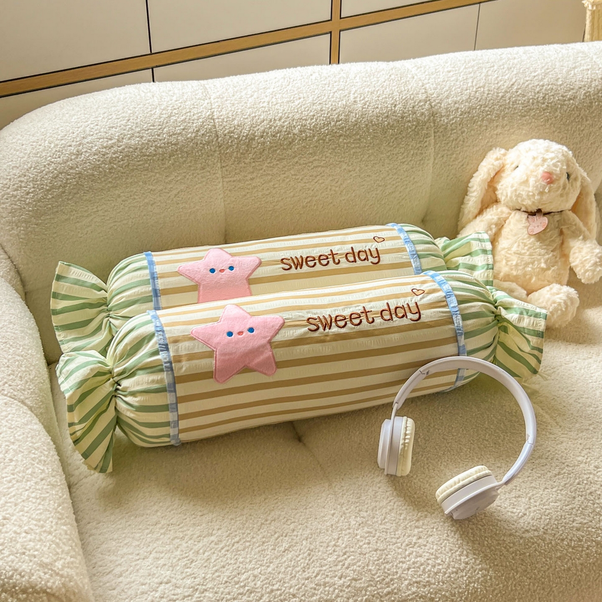 91家纺网 家纺一手货源 找家纺 希诺家居 2025新款ins奶油风奶糖枕糖果枕头枕芯 黄条纹星星