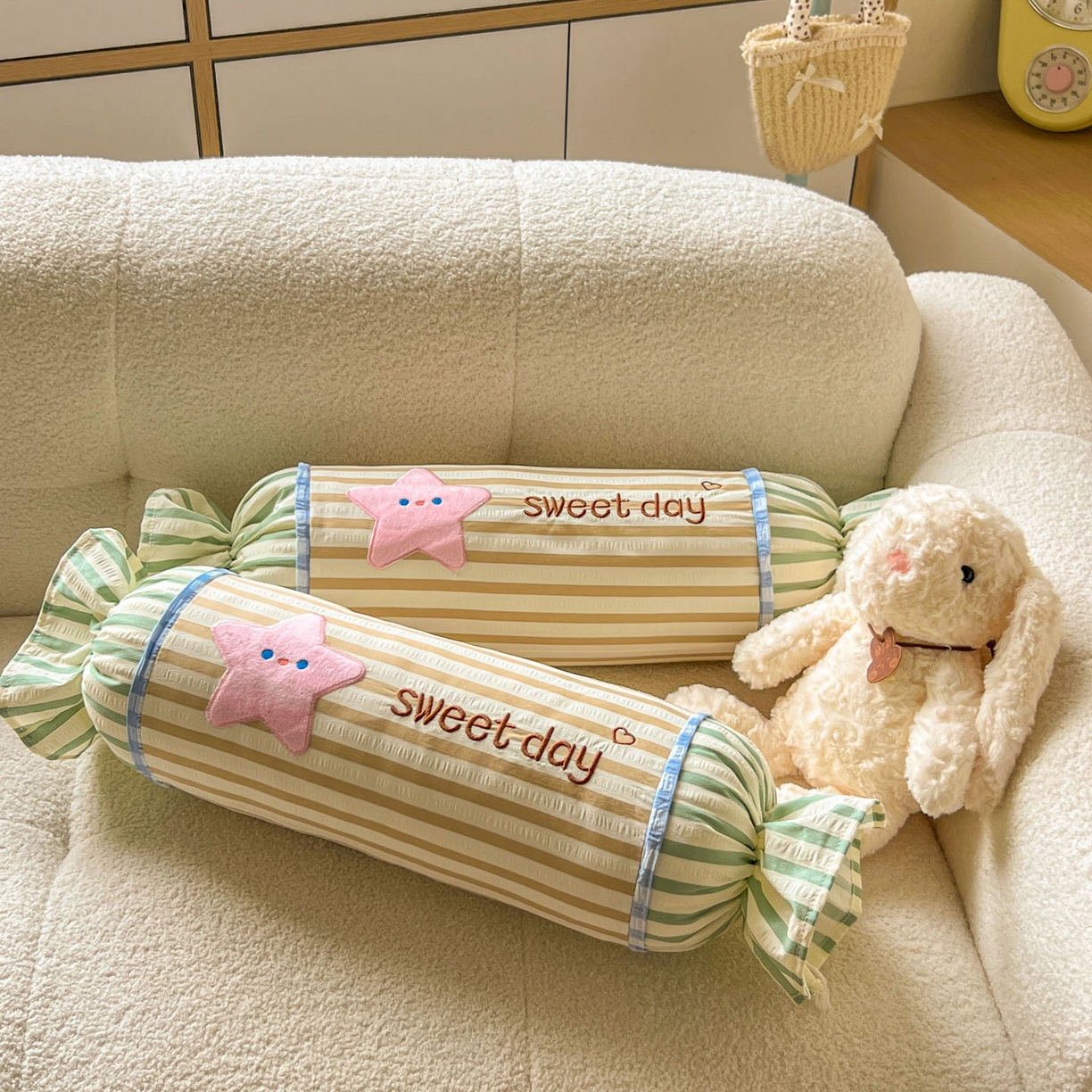 91家纺网 家纺一手货源 找家纺 希诺家居 2025新款ins奶油风奶糖枕糖果枕头枕芯 黄条纹星星