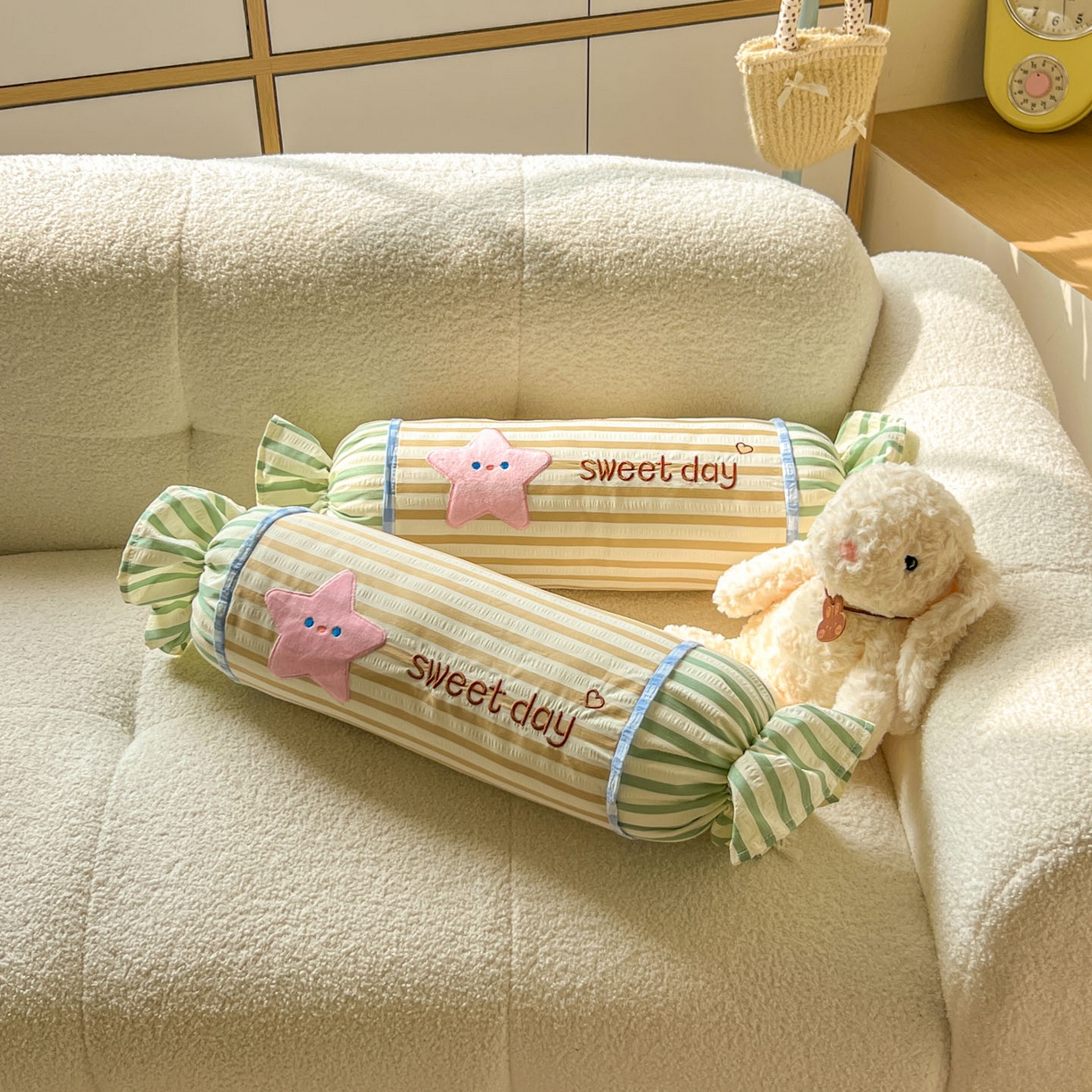 91家纺网 家纺一手货源 找家纺 希诺家居 2025新款ins奶油风奶糖枕糖果枕头枕芯 黄条纹星星