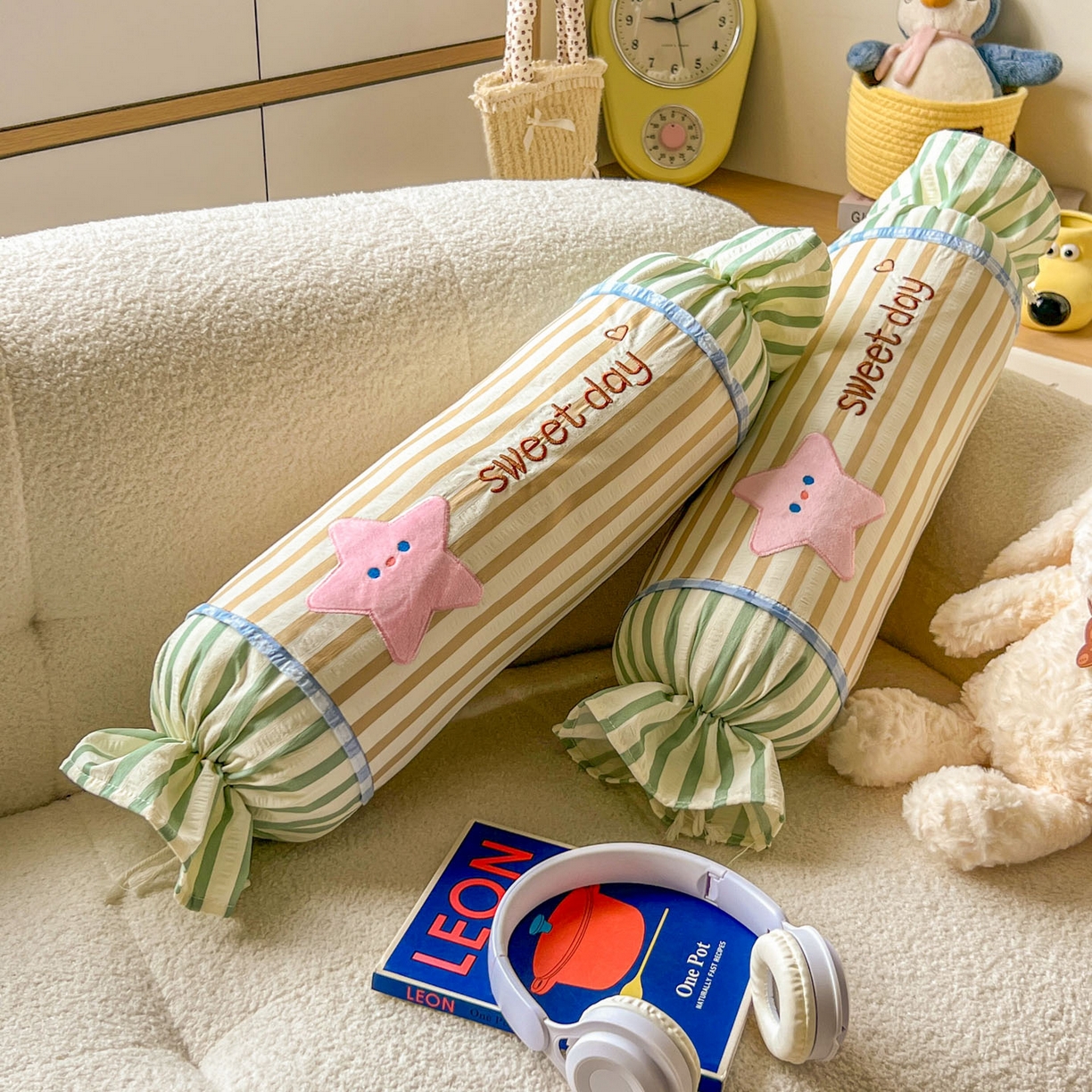 91家纺网 家纺一手货源 找家纺 希诺家居 2025新款ins奶油风奶糖枕糖果枕头枕芯 黄条纹星星