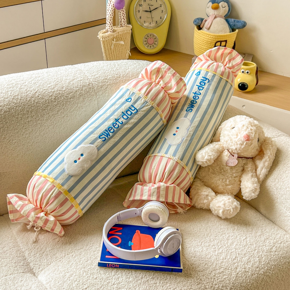 91家纺网 家纺一手货源 找家纺 希诺家居 2025新款ins奶油风奶糖枕糖果枕头枕芯 蓝条纹云朵