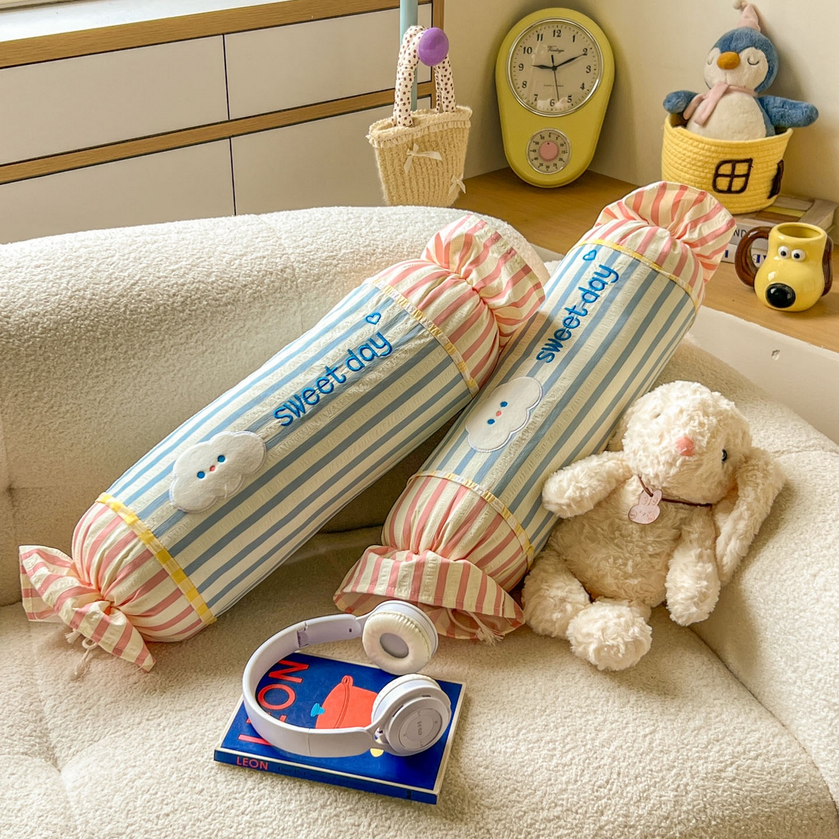 91家纺网 家纺一手货源 找家纺 希诺家居 2025新款ins奶油风奶糖枕糖果枕头枕芯 蓝条纹云朵