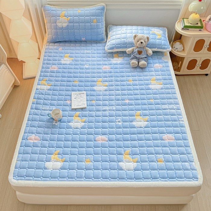 91家纺网 家纺一手货源 找家纺 优品惠 2025新款牛奶绒夹棉床护垫夹棉床褥床盖床单加厚保暖 星月织梦蓝