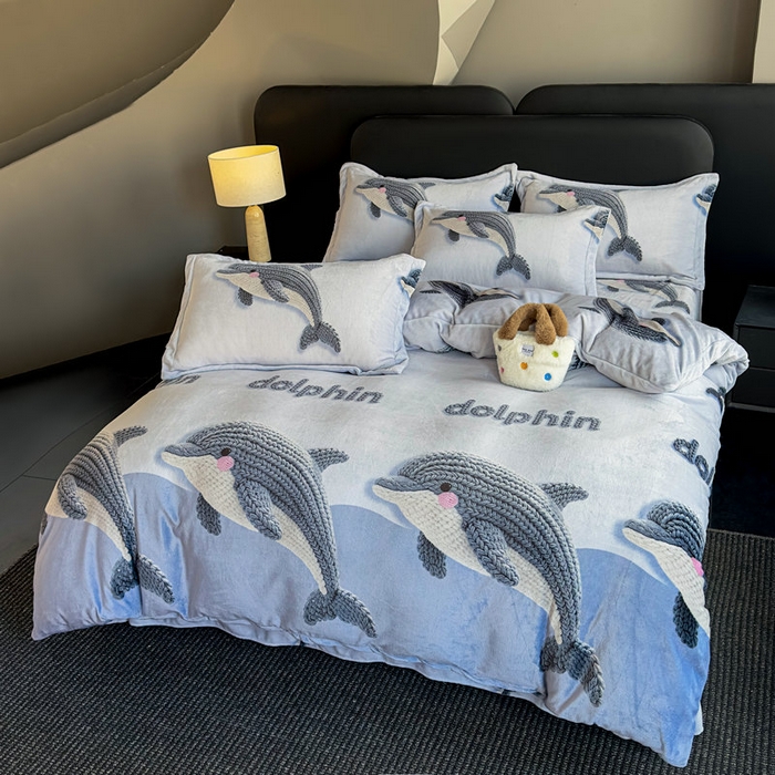 91家纺网 家纺一手货源 找家纺 宝薇 2025新款8斤宝宝绒数码5D牛奶绒四件套 海豚湾