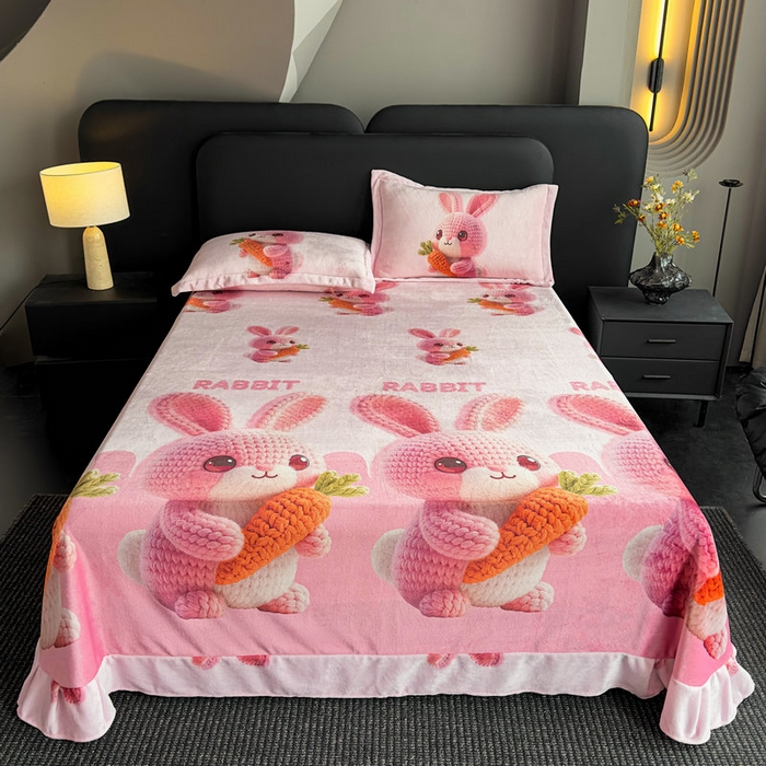 91家纺网 家纺一手货源 找家纺 宝薇 2025新款8斤宝宝绒数码5D牛奶绒四件套 幸运兔粉