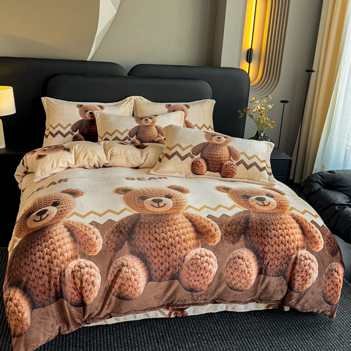 91家纺网 家纺一手货源 找家纺 宝薇 2025新款8斤宝宝绒数码5D牛奶绒四件套 幸运熊