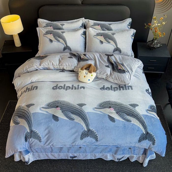 91家纺网 家纺一手货源 找家纺 宝薇 2025新款8斤宝宝绒数码5D牛奶绒四件套 海豚湾