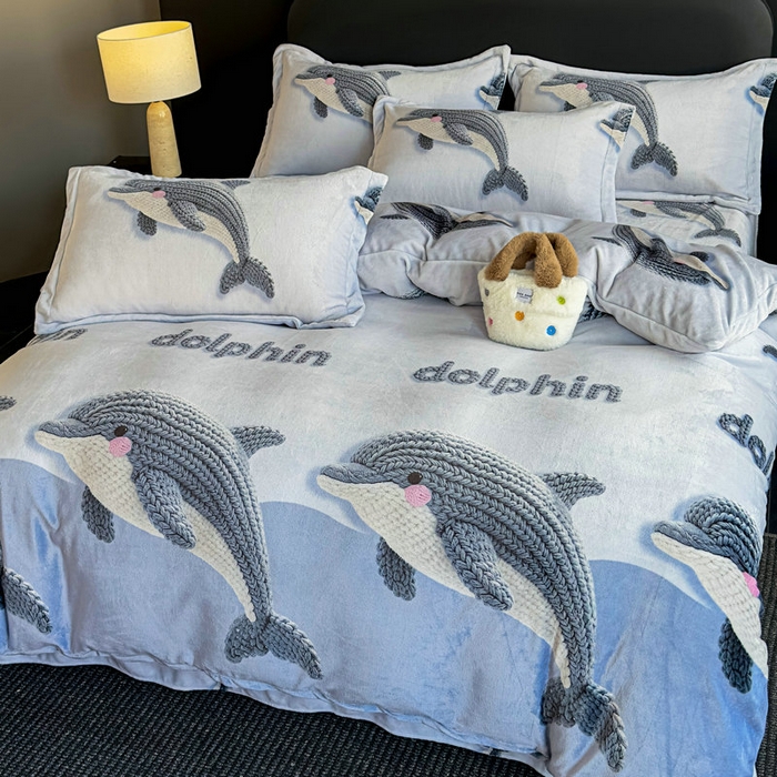 91家纺网 家纺一手货源 找家纺 宝薇 2025新款8斤宝宝绒数码5D牛奶绒四件套 海豚湾