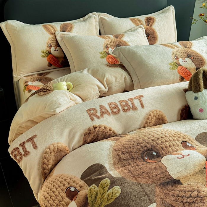 91家纺网 家纺一手货源 找家纺 宝薇 2025新款8斤宝宝绒数码5D牛奶绒四件套 幸运兔咖