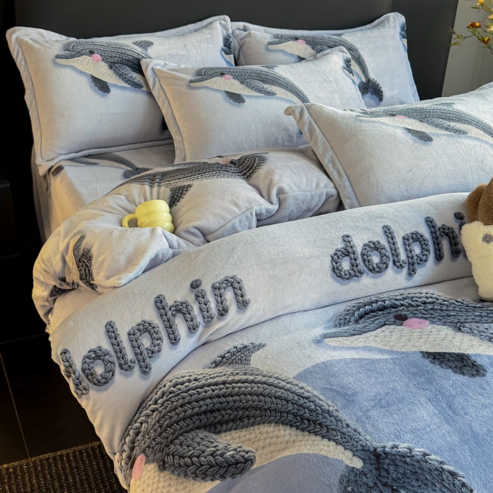 91家纺网 家纺一手货源 找家纺 宝薇 2025新款8斤宝宝绒数码5D牛奶绒四件套 海豚湾