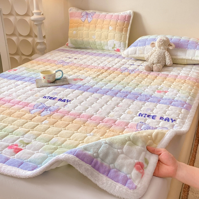 优品惠 2025新款牛奶绒夹棉床护垫夹棉床褥床盖床单加厚保暖 彩虹蝴蝶结