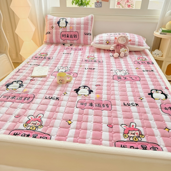 91家纺网 家纺一手货源 找家纺 优品惠 2025新款牛奶绒夹棉床护垫夹棉床褥床盖床单加厚保暖 发财暴富