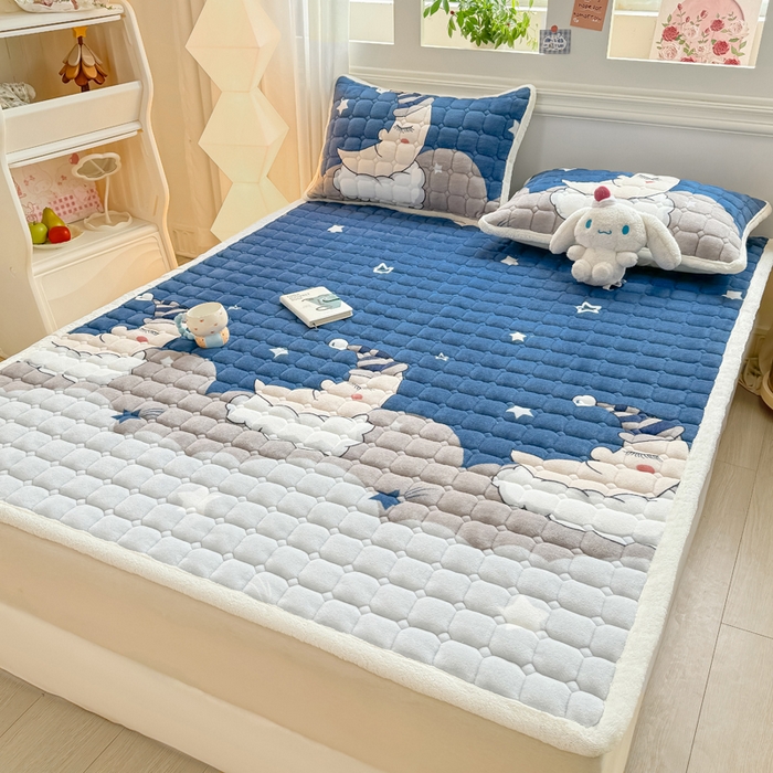 91家纺网 家纺一手货源 找家纺 优品惠 2025新款牛奶绒夹棉床护垫夹棉床褥床盖床单加厚保暖 月亮蓝