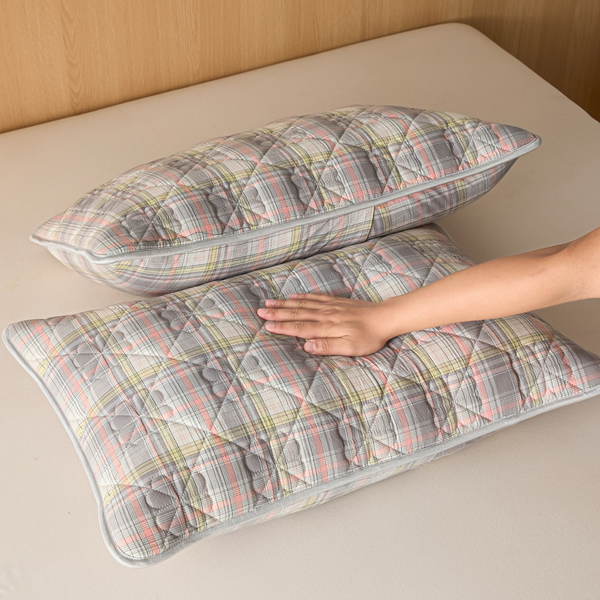 91家纺网 家纺一手货源 找家纺 （总）芬晴家纺 2025新款A类全棉格子枕套枕巾系列