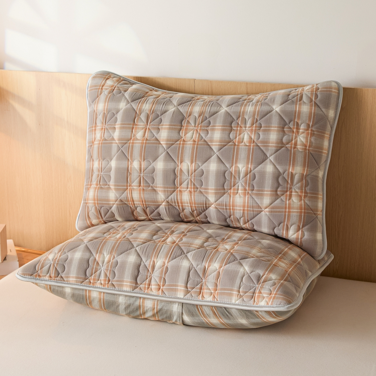 91家纺网 家纺一手货源 找家纺 （总）芬晴家纺 2025新款A类全棉格子枕套枕巾系列