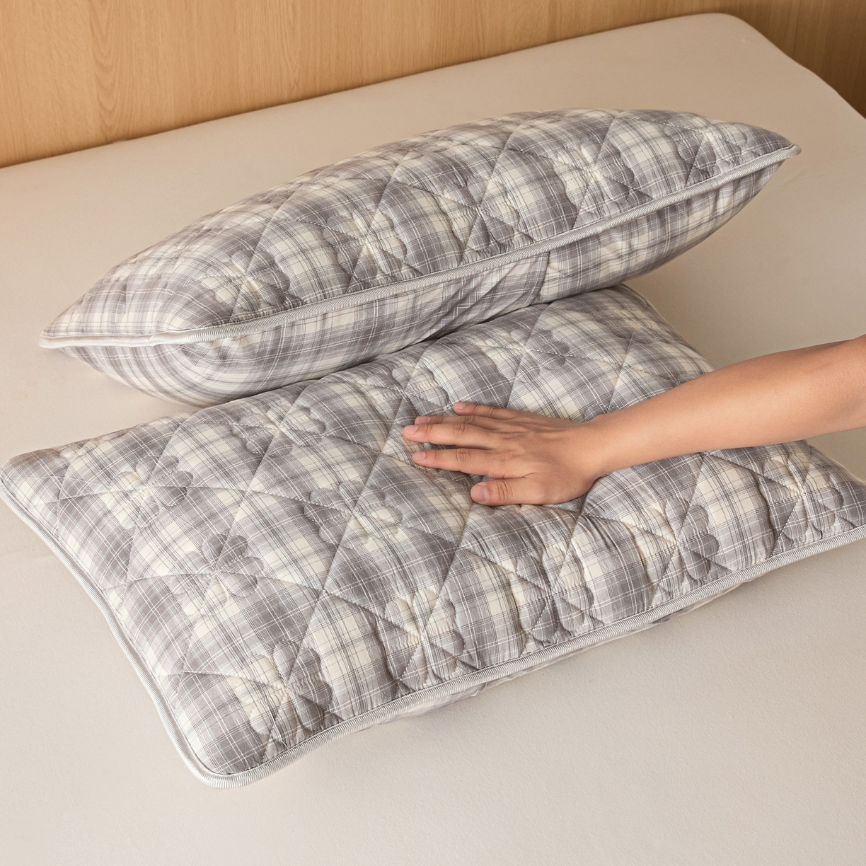 91家纺网 家纺一手货源 找家纺 芬晴家纺 2025新款A类全棉格子枕套枕巾系列 枕套-世纪 48*74cm枕套一只
