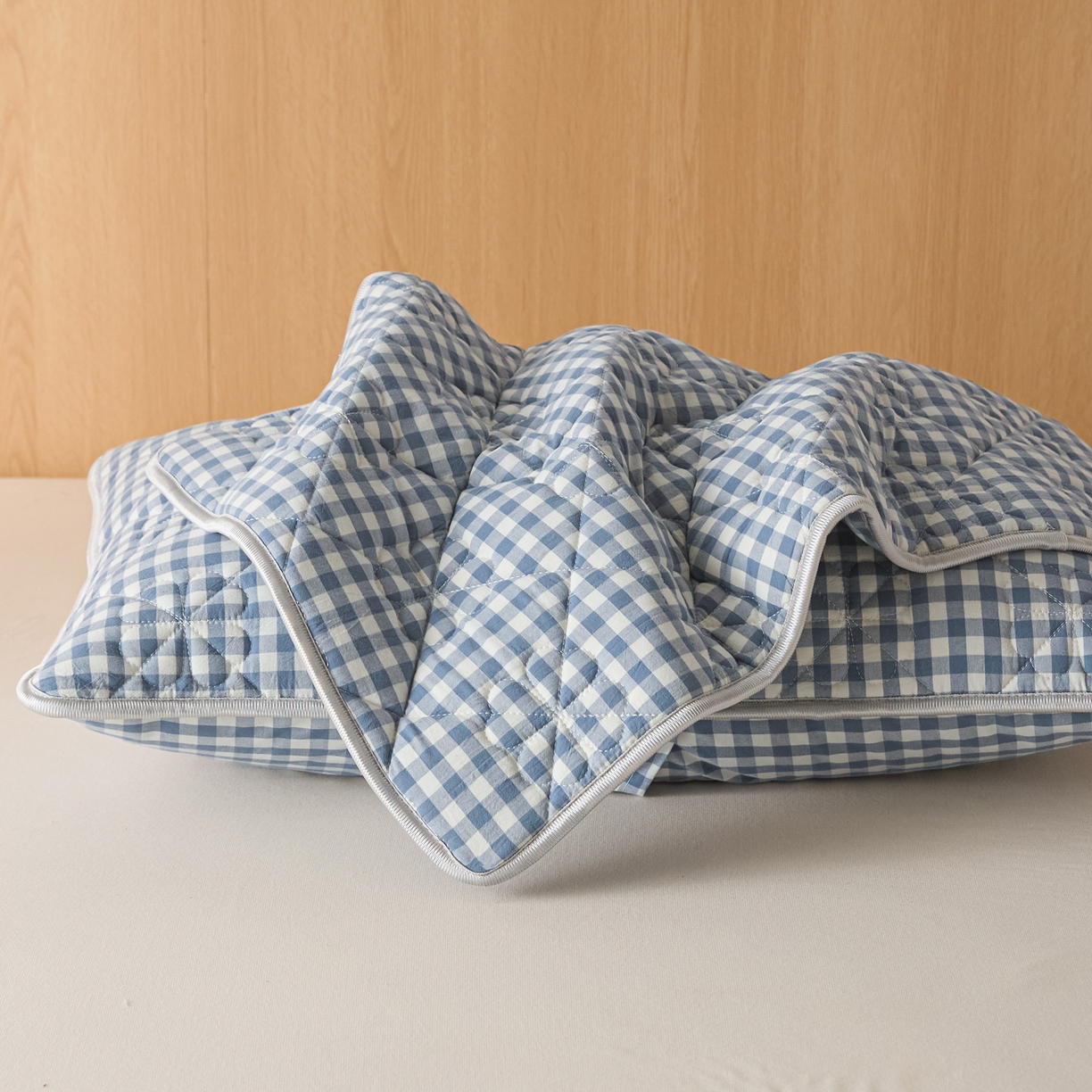 91家纺网 家纺一手货源 找家纺 芬晴家纺 2025新款A类全棉格子枕套枕巾系列 枕套-小蓝格 48*74cm枕套一只