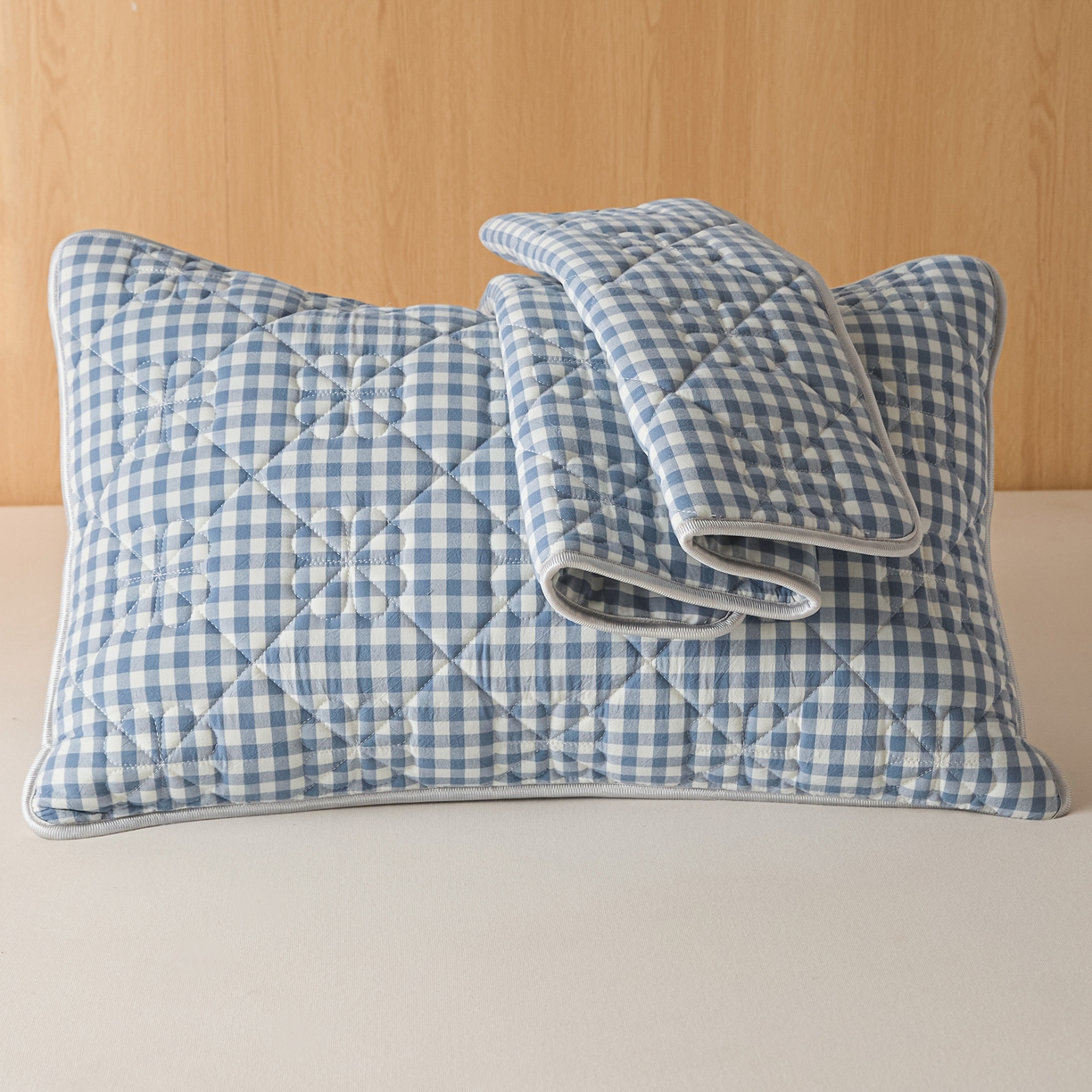 91家纺网 家纺一手货源 找家纺 芬晴家纺 2025新款A类全棉格子枕套枕巾系列 枕套-小蓝格 48*74cm枕套一对