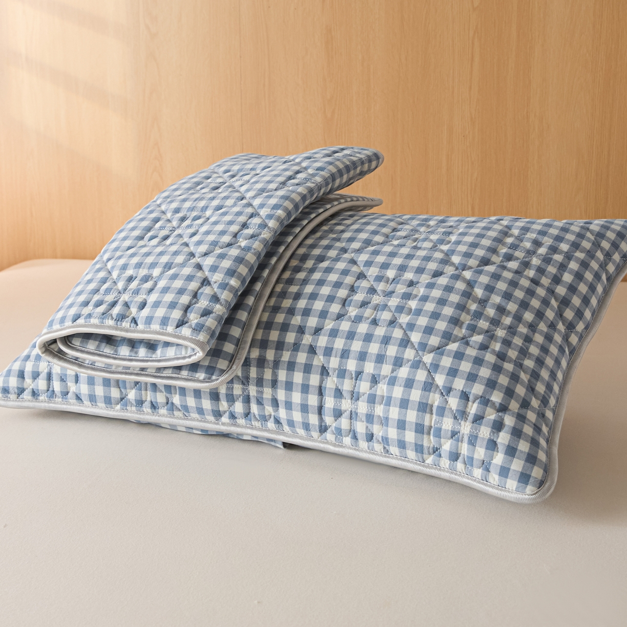 91家纺网 家纺一手货源 找家纺 芬晴家纺 2025新款A类全棉格子枕套枕巾系列 枕套-小蓝格 48*74cm枕套一对