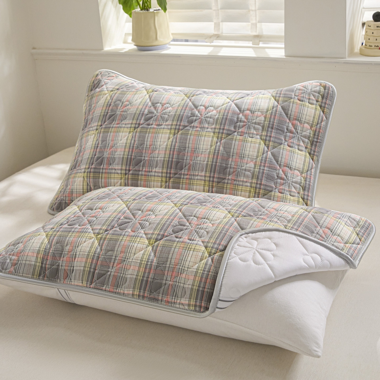 91家纺网 家纺一手货源 找家纺 芬晴家纺 2025新款A类全棉格子枕套枕巾系列 枕巾-霍格灰 50*80cm枕巾一只