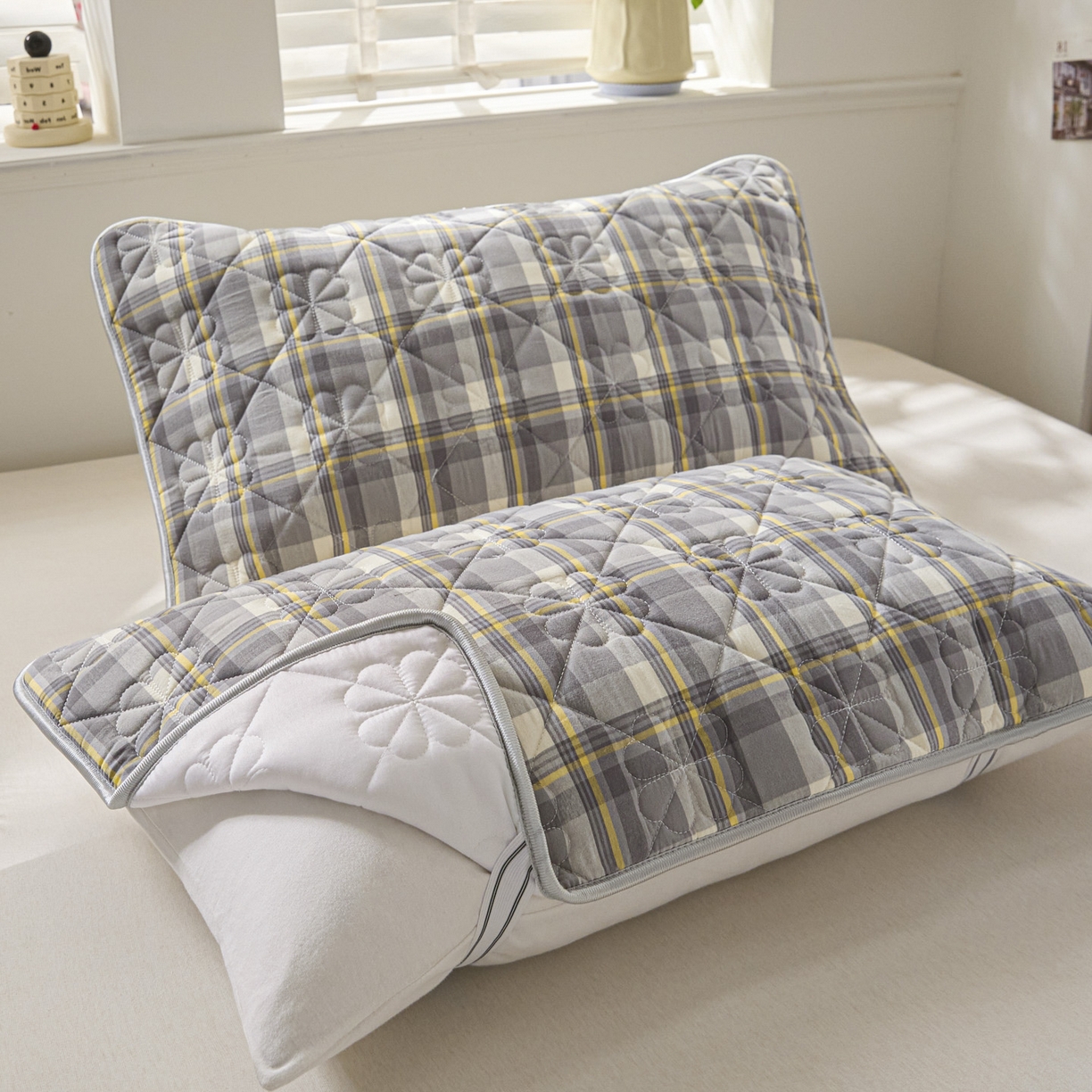 91家纺网 家纺一手货源 找家纺 芬晴家纺 2025新款A类全棉格子枕套枕巾系列 枕巾-简夕灰 50*80cm枕巾一只