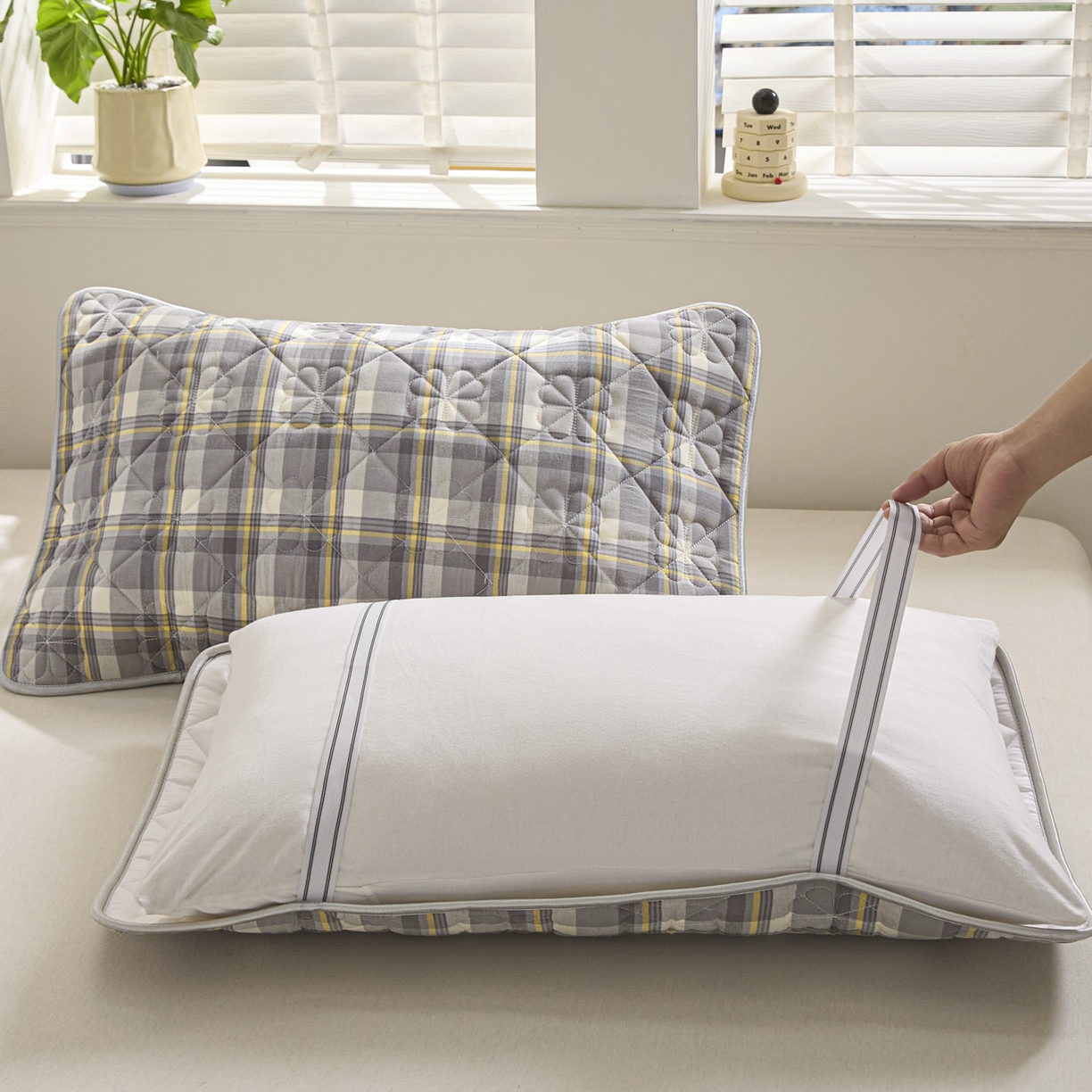 91家纺网 家纺一手货源 找家纺 芬晴家纺 2025新款A类全棉格子枕套枕巾系列 枕巾-简夕灰 50*80cm枕巾一对