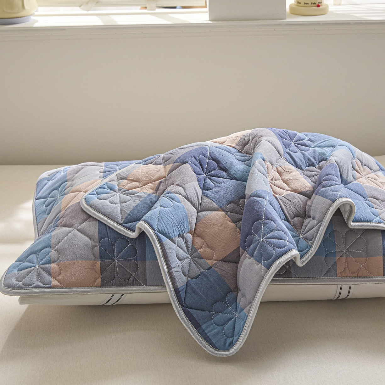 91家纺网 家纺一手货源 找家纺 芬晴家纺 2025新款A类全棉格子枕套枕巾系列 枕巾-简易格 50*80cm枕巾一只