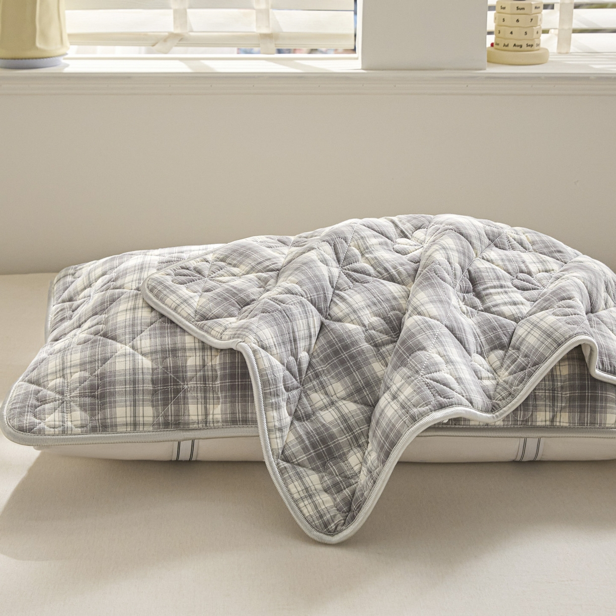 91家纺网 家纺一手货源 找家纺 芬晴家纺 2025新款A类全棉格子枕套枕巾系列 枕巾-世纪 50*80cm枕巾一对