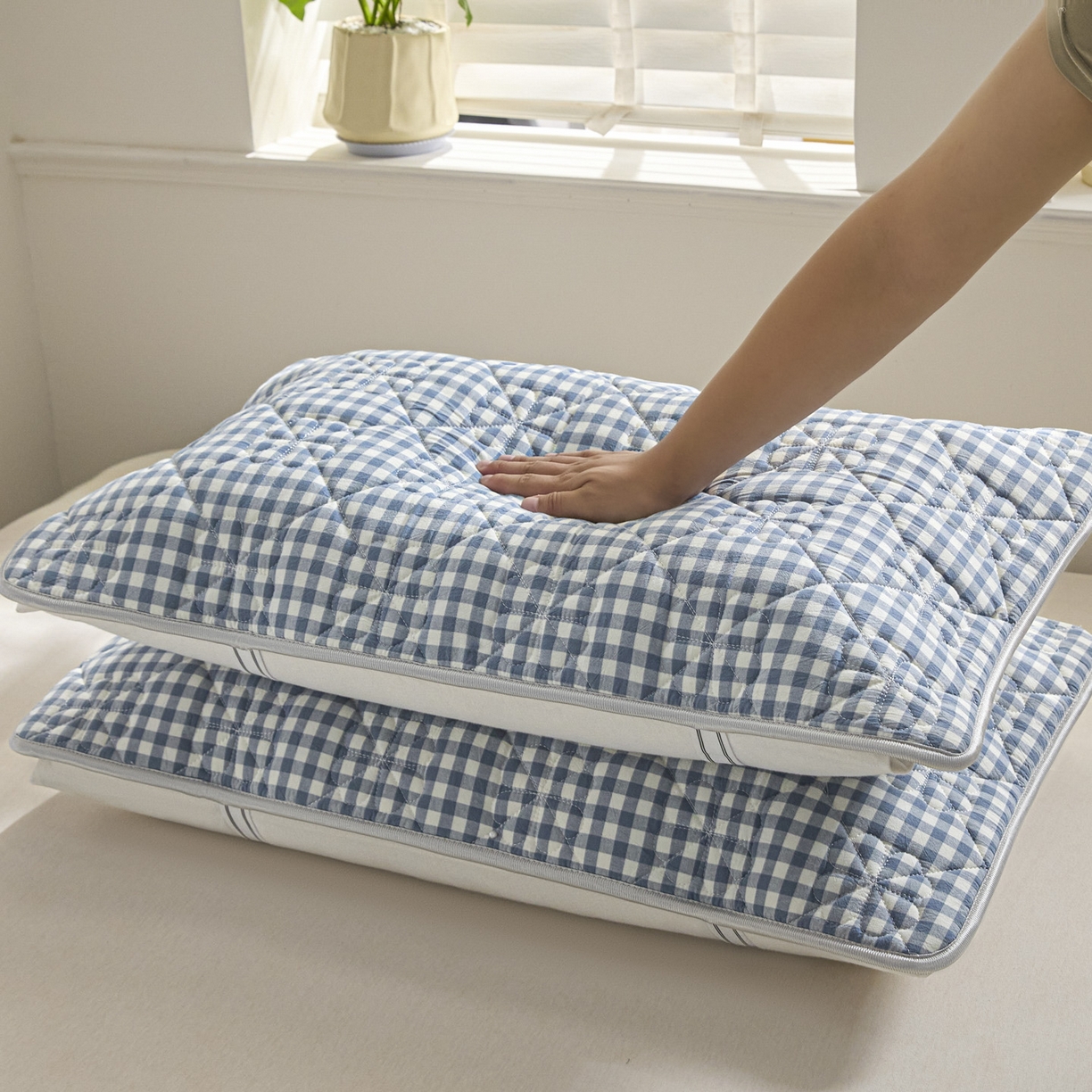 91家纺网 家纺一手货源 找家纺 芬晴家纺 2025新款A类全棉格子枕套枕巾系列 枕巾-小蓝格 50*80cm枕巾一只