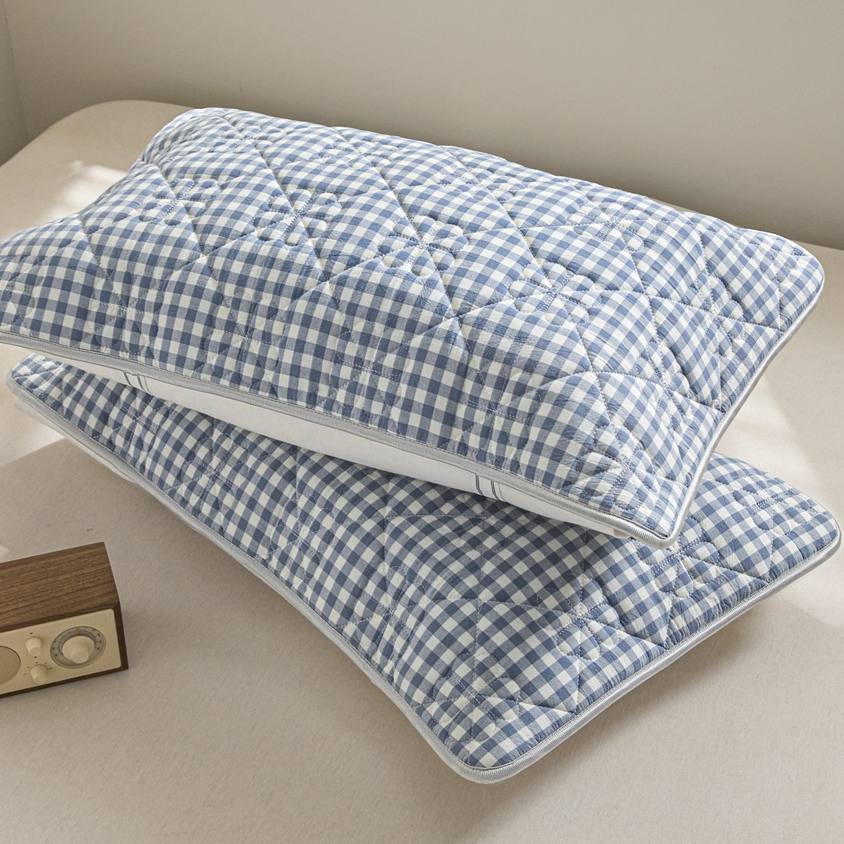 91家纺网 家纺一手货源 找家纺 芬晴家纺 2025新款A类全棉格子枕套枕巾系列 枕巾-小蓝格 50*80cm枕巾一对