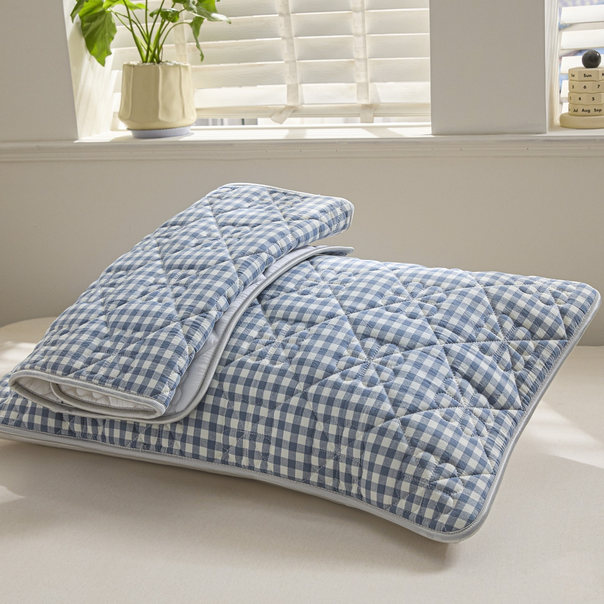 91家纺网 家纺一手货源 找家纺 芬晴家纺 2025新款A类全棉格子枕套枕巾系列 枕巾-小蓝格 50*80cm枕巾一对