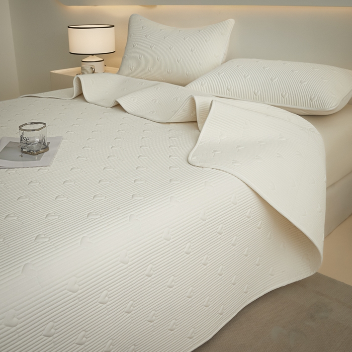 91家纺网 家纺一手货源 找家纺 （总）芬晴家纺 2025新款A类全棉水洗棉床盖-心欢系列-遇见系列