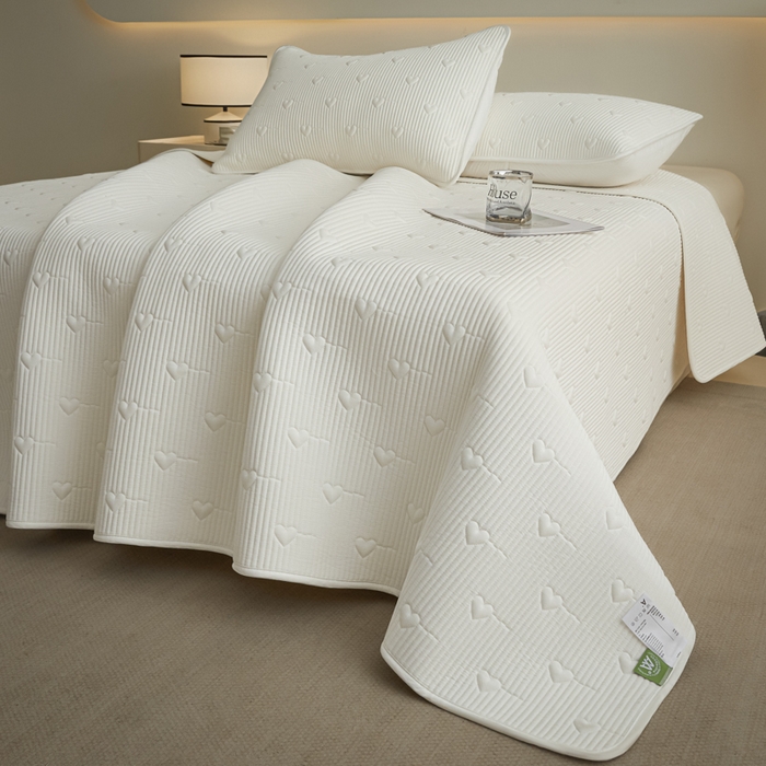 91家纺网 家纺一手货源 找家纺 芬晴家纺 2025新款A类全棉水洗棉床盖-心欢系列-遇见系列 心欢-白