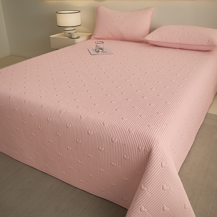 芬晴家纺 2025新款A类全棉水洗棉床盖-心欢系列-遇见系列 心欢-嫩粉