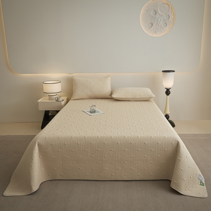 91家纺网 家纺一手货源 找家纺 芬晴家纺 2025新款A类全棉水洗棉床盖-心欢系列-遇见系列 心欢-浅卡