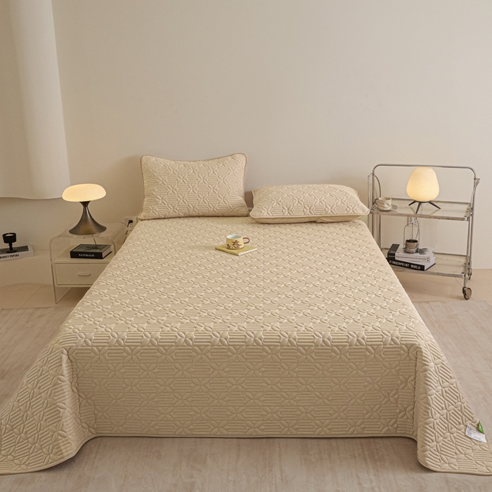 91家纺网 家纺一手货源 找家纺 芬晴家纺 2025新款A类全棉水洗棉床盖-心欢系列-遇见系列 依恋-浅卡