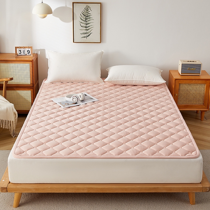 91家纺网 家纺一手货源 找家纺 卓越家纺 2025新款A类全棉夹棉床护垫 豆沙