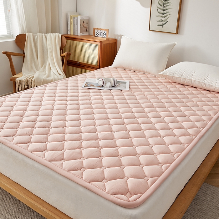 91家纺网 家纺一手货源 找家纺 卓越家纺 2025新款A类全棉夹棉床护垫 豆沙