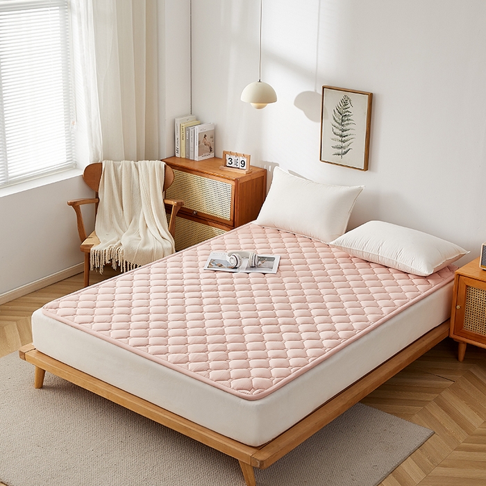 91家纺网 家纺一手货源 找家纺 卓越家纺 2025新款A类全棉夹棉床护垫 豆沙