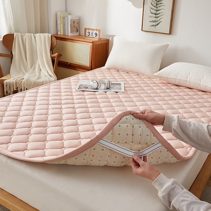 91家纺网 家纺一手货源 找家纺 卓越家纺 2025新款A类全棉夹棉床护垫 豆沙