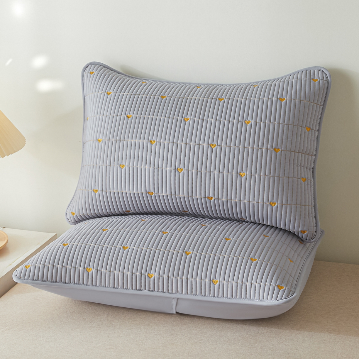 91家纺网 家纺一手货源 找家纺 芬晴家纺 2025新款防水枕套-繁星-爱心-简爱-空间 爱心-星灰