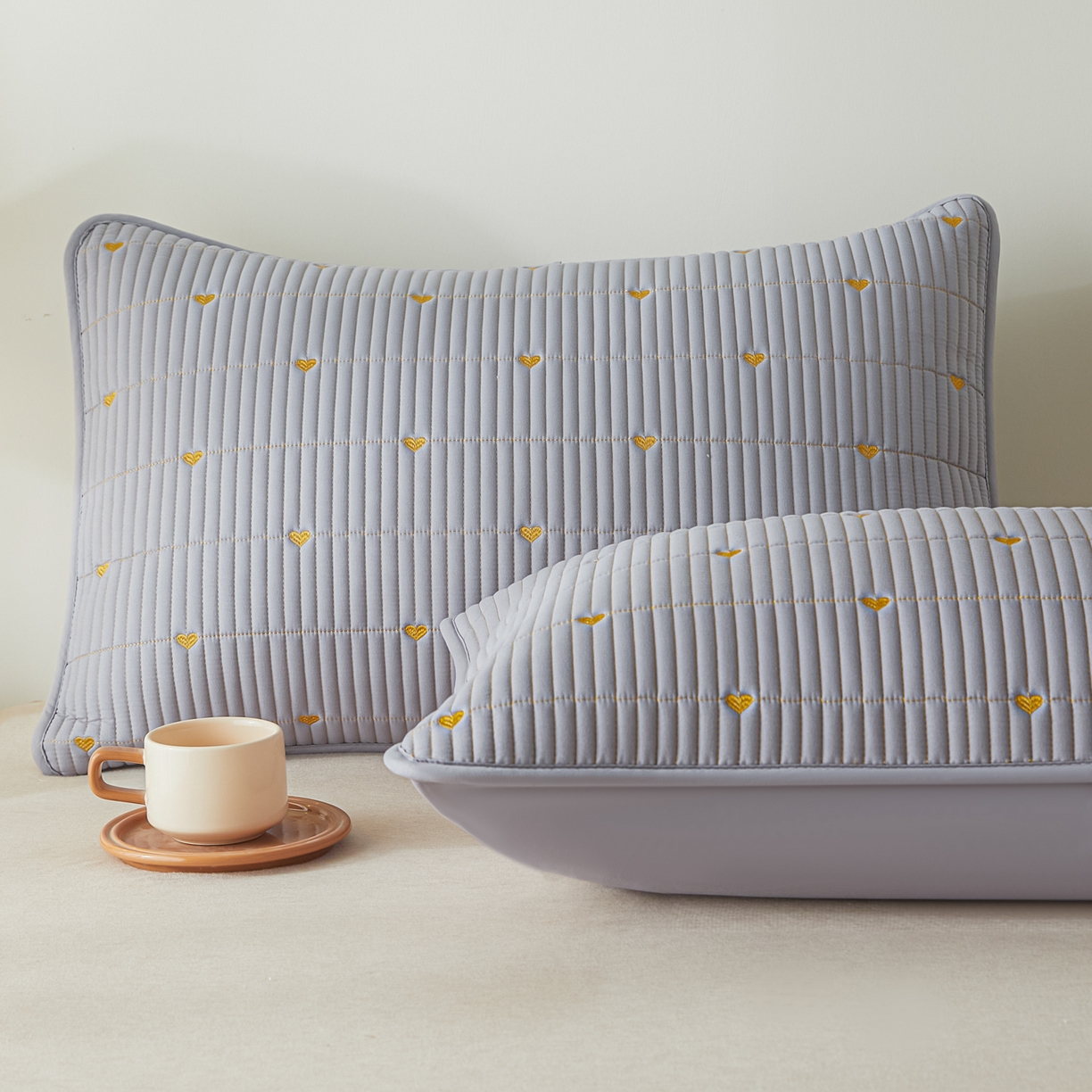 91家纺网 家纺一手货源 找家纺 芬晴家纺 2025新款防水枕套-繁星-爱心-简爱-空间 爱心-星灰