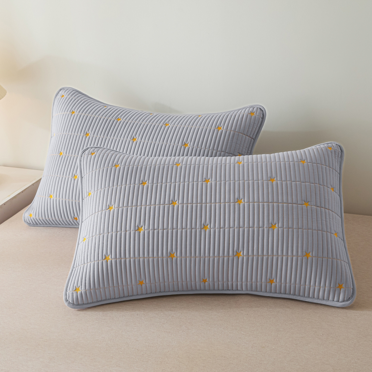 91家纺网 家纺一手货源 找家纺 芬晴家纺 2025新款防水枕套-繁星-爱心-简爱-空间 繁星-星灰