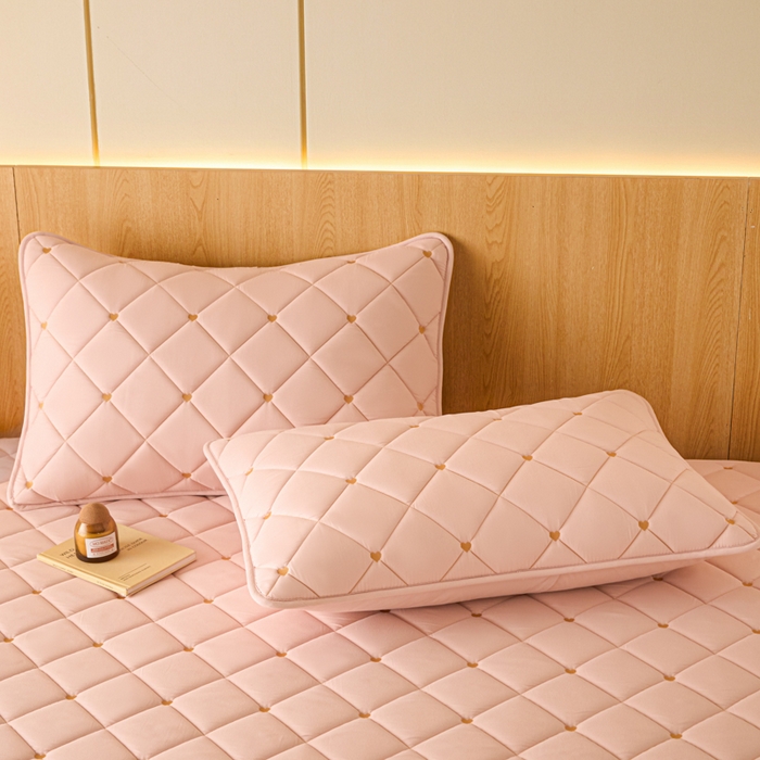 91家纺网 家纺一手货源 找家纺 芬晴家纺 2025新款防水枕套-繁星-爱心-简爱-空间 简爱-豆沙粉